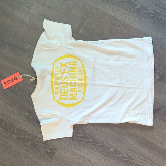 Women's deus tshirt, size AU 10, white - Picture 2 of 2